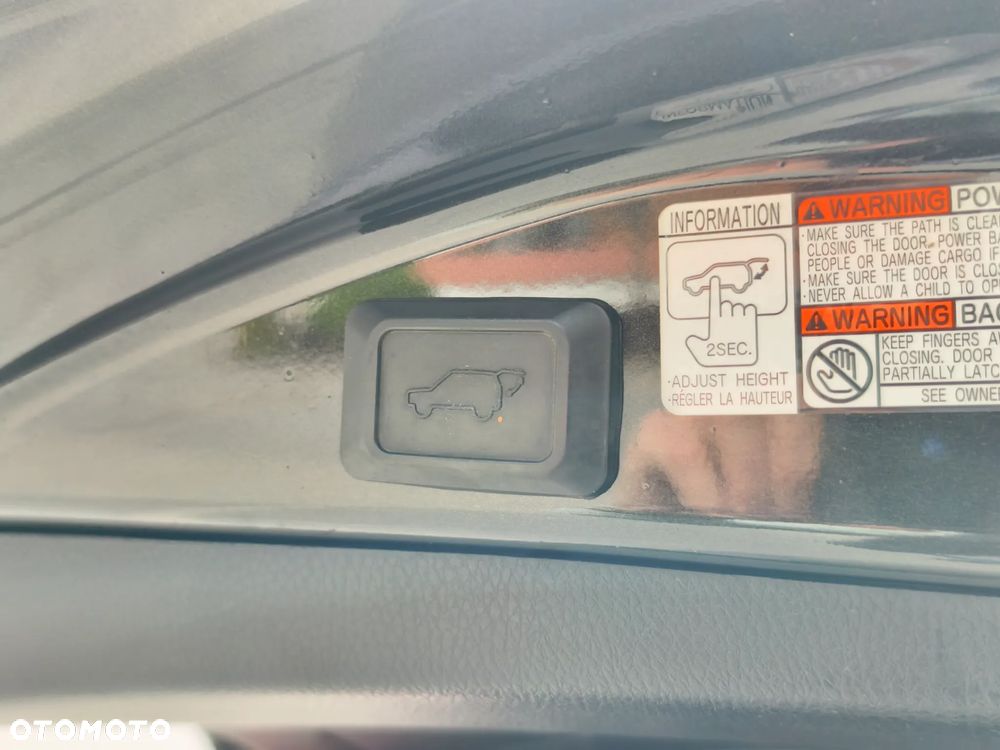 Toyota RAV4 Hybrid Prestige 4x4 - 37