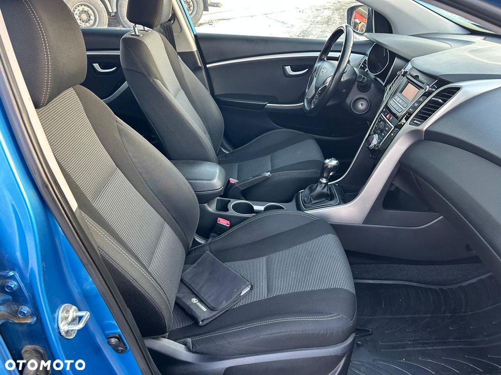 Hyundai i30 1.6 Style - 10