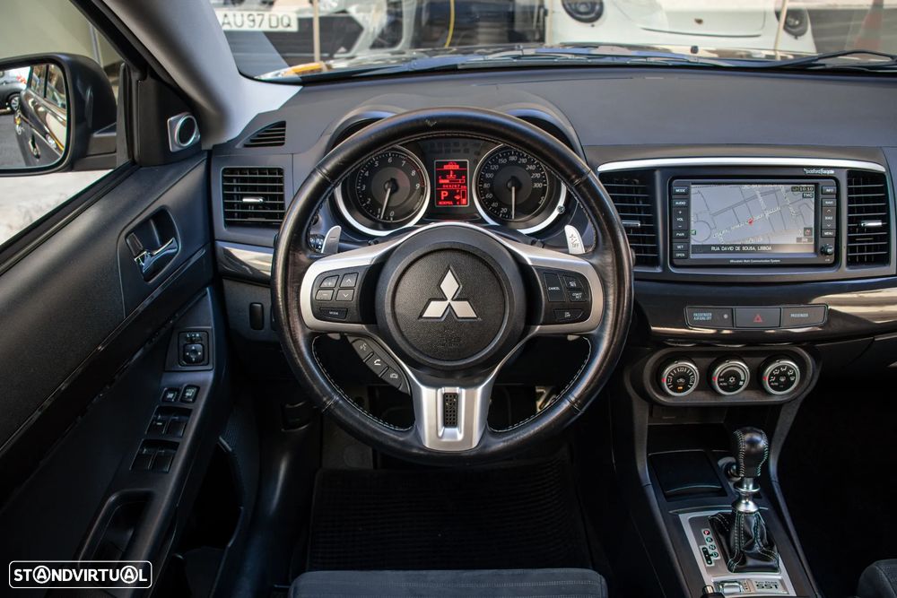 Mitsubishi Lancer - 12