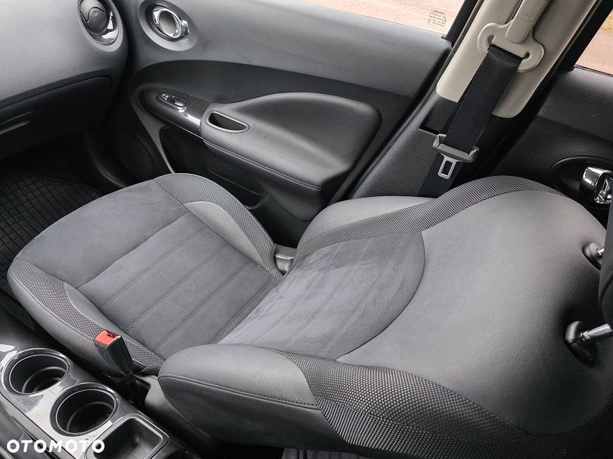 Nissan Juke 1.2 DIG-T N-Connecta Dark Sound - 25