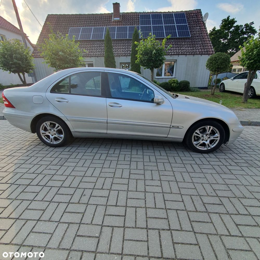 Mercedes-Benz Klasa C 180 Kompressor Automatik Classic - 6