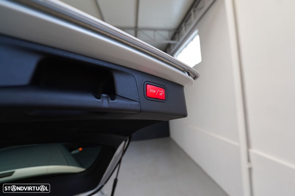 Mercedes-Benz E 300 de AMG Line - 25