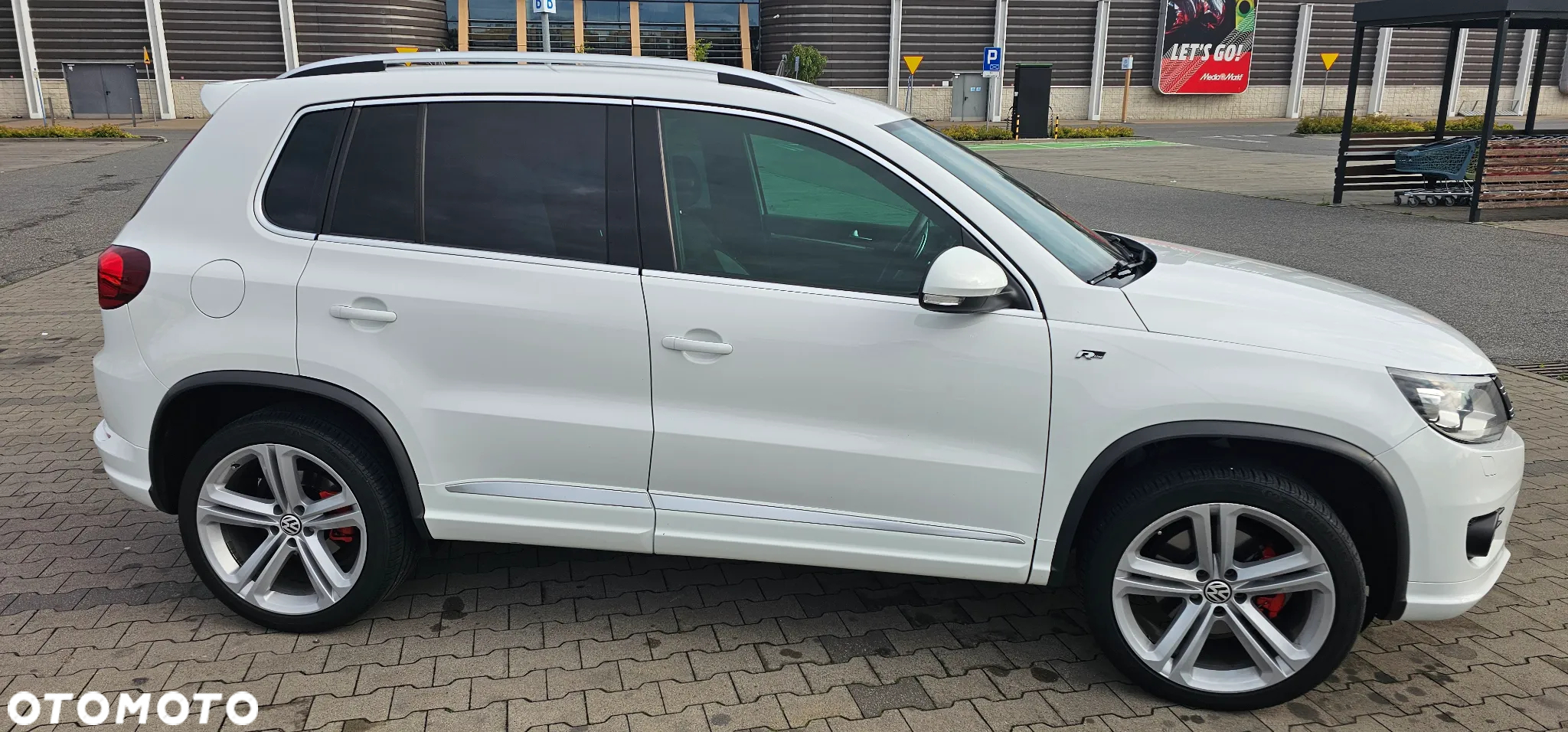 Volkswagen Tiguan 2.0 TDI 4Mot Perfectline R-Style DSG - 6