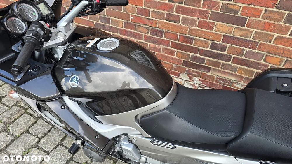 Yamaha FJR - 15