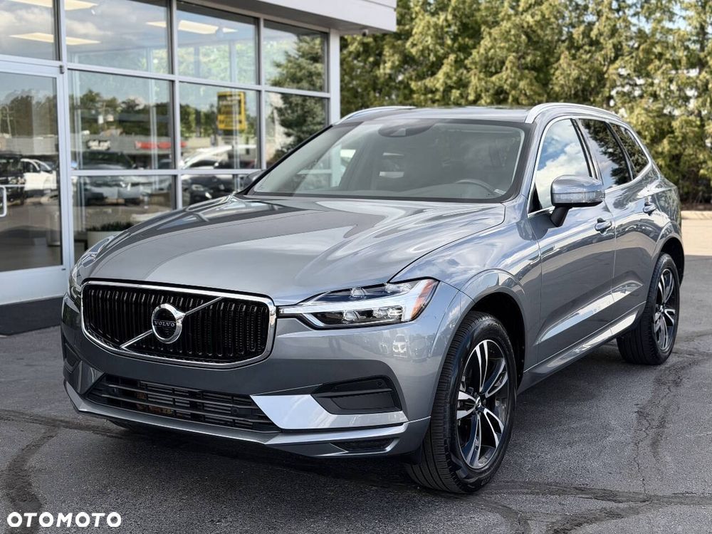 Volvo XC 60 T6 AWD Momentum - 2