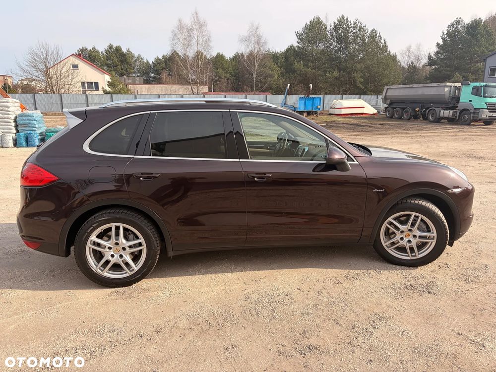 Porsche Cayenne Diesel Platinum Edition - 6