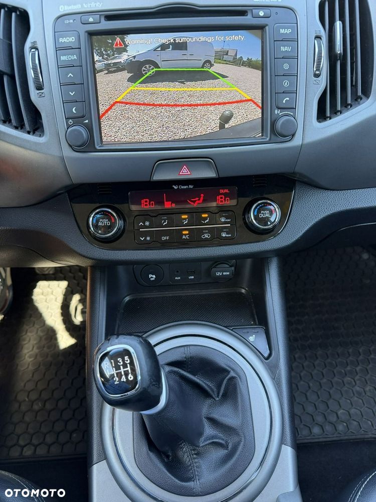Kia Sportage - 11