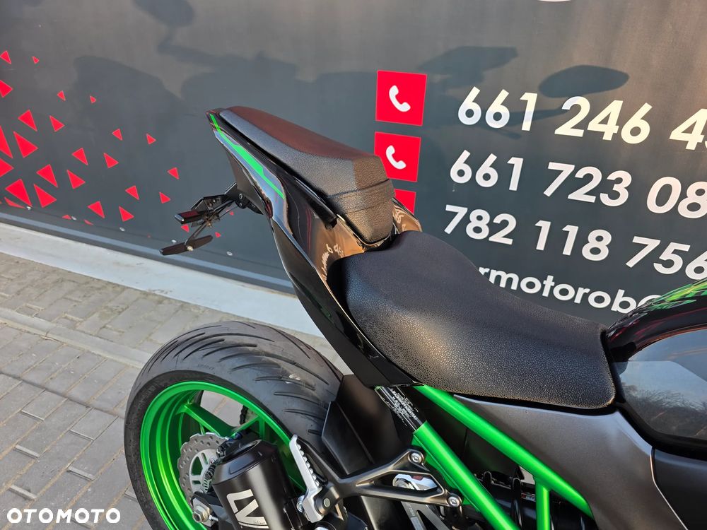 Kawasaki Z 900 - 11