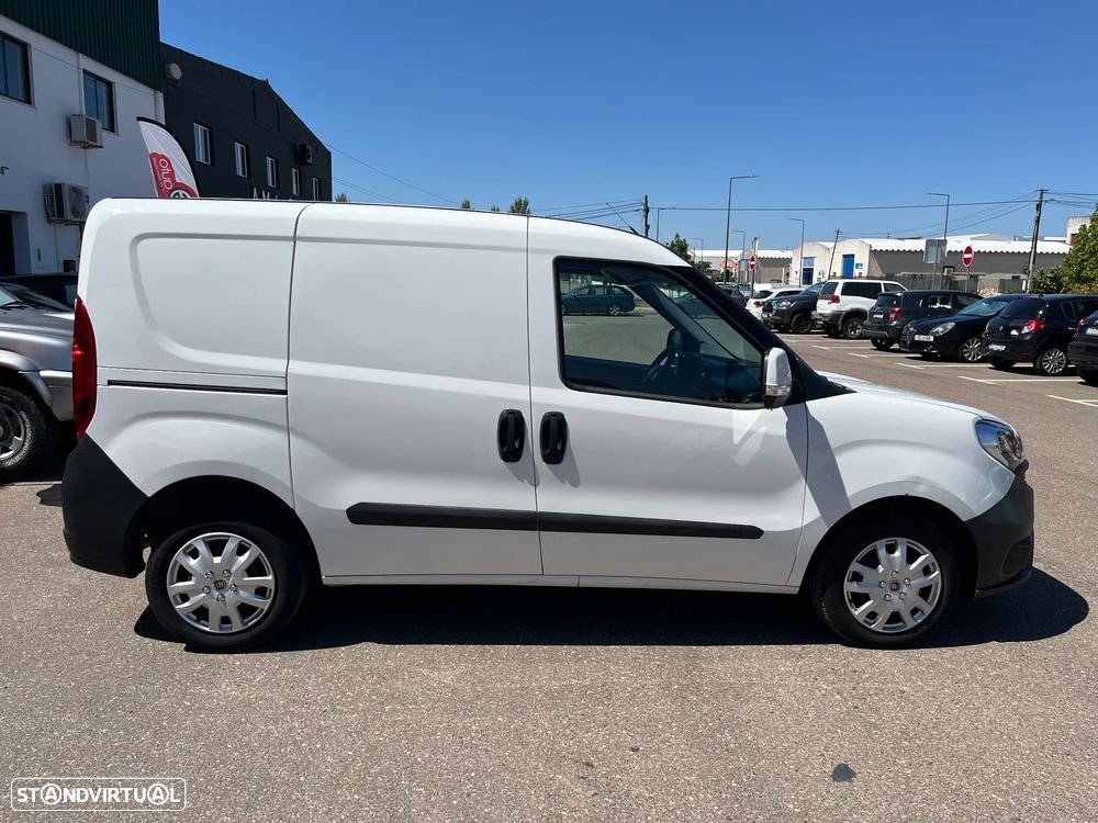 Fiat Doblo 3 Lugares IVA dedutivel - 5