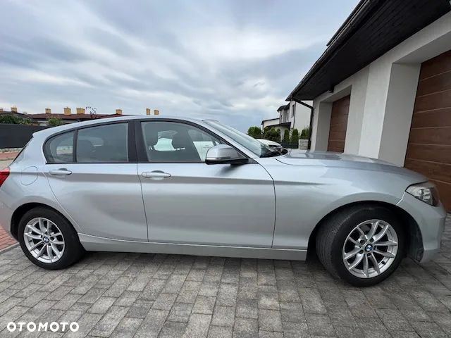 BMW Seria 1 118i - 4