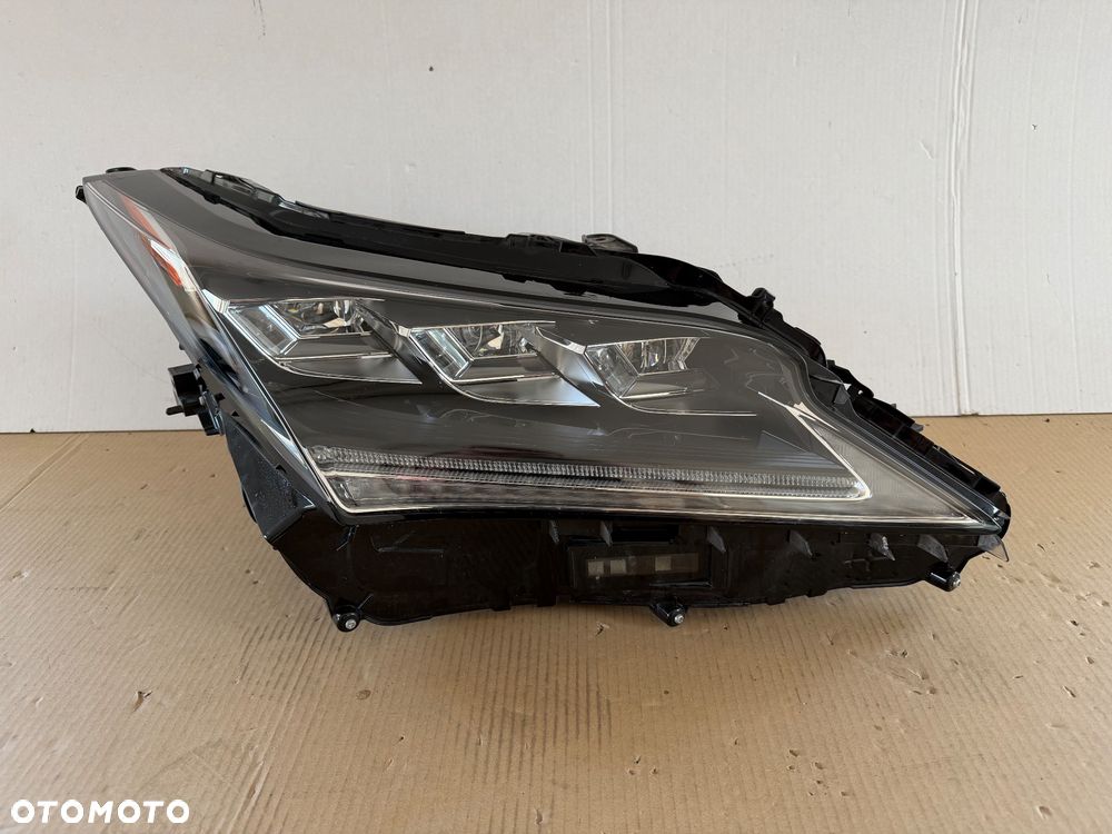 LEXUS RX450H RX IV 2015-2019 FULL LED LAMPA PRAWA PRZÓD - 1