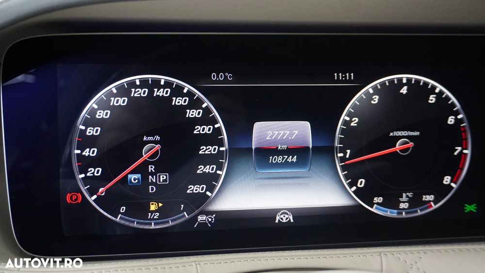 Mercedes-Benz S 560 4MATIC Long Aut. - 28