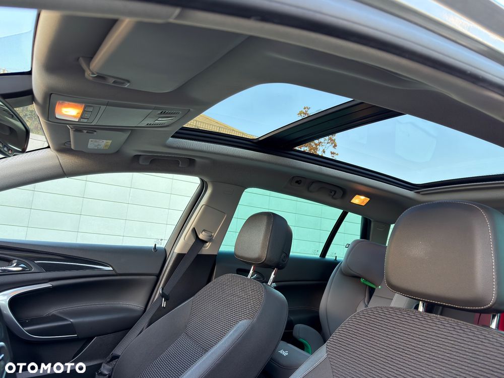 Opel Insignia - 19