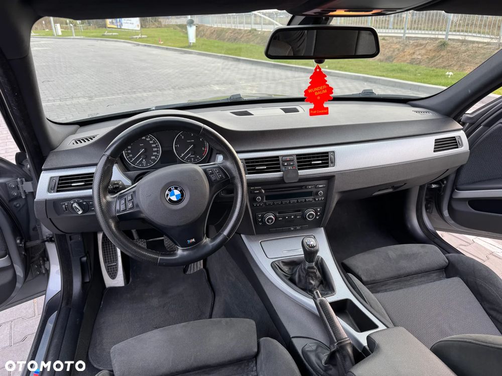 BMW Seria 3 320d xDrive DPF Edition Fleet Sport - 14