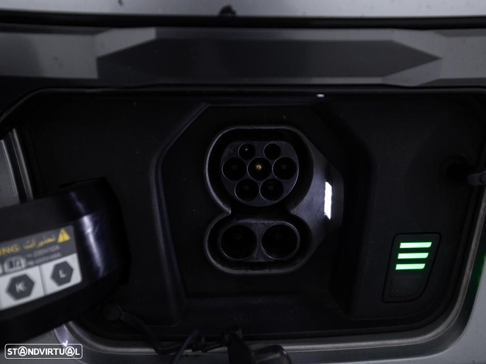 Kia Niro EV 64kWh Drive - 14