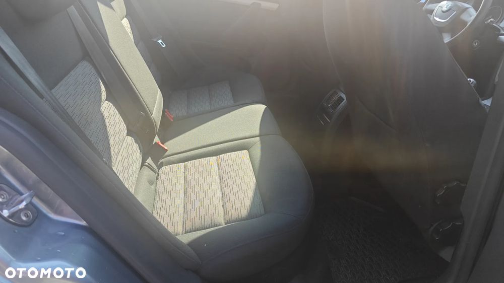 Skoda Octavia 1.4 TSI Ambition - 10