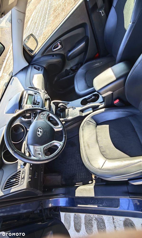 Hyundai ix35 2.0 2WD Automatik Style - 8