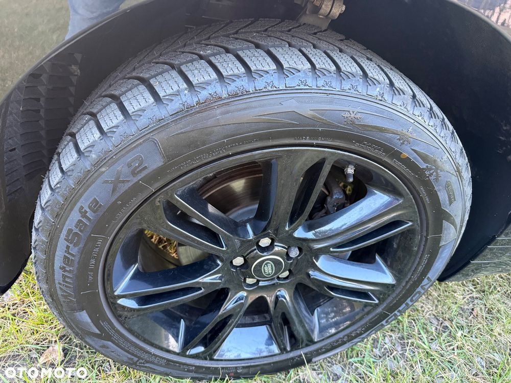 Land Rover Range Rover Velar 2.0d R-Dynamic SE - 14