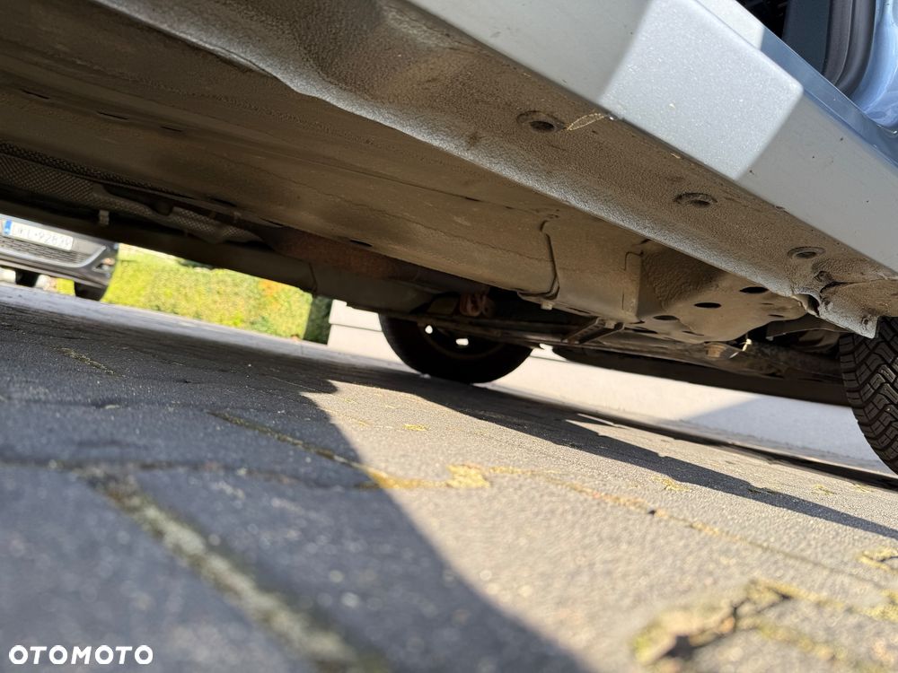 Ford Fiesta 1.25 Trend - 23