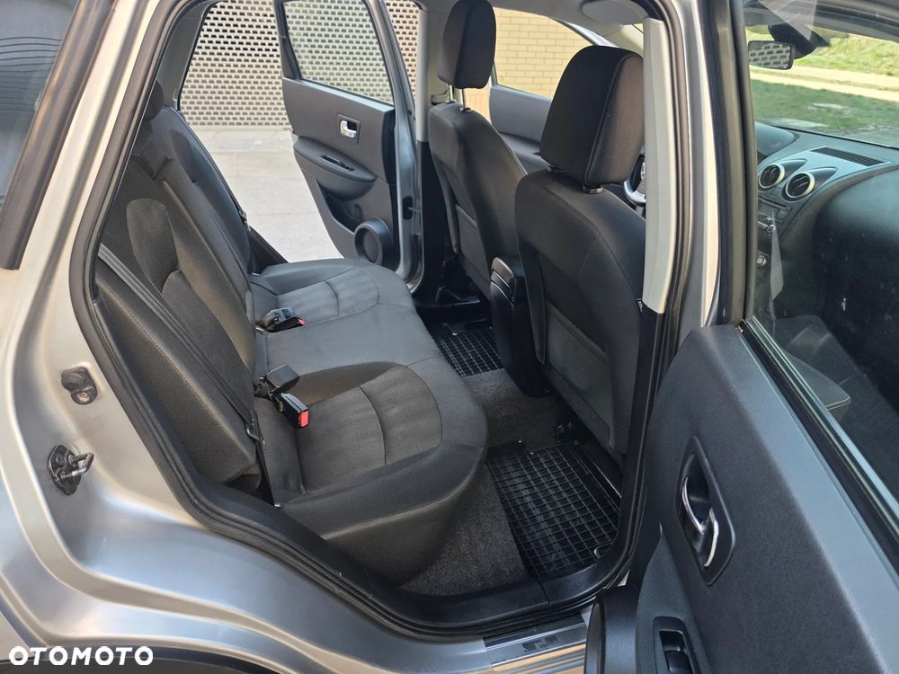 Nissan Qashqai 1.6 I-Way - 19