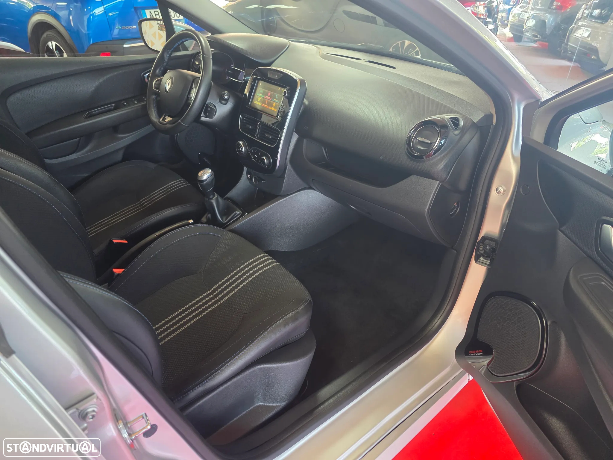 Renault Clio 0.9 TCe GT Line - 32