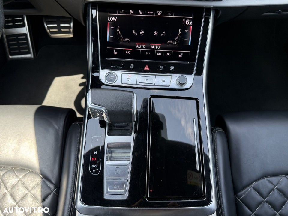 Audi Q8 - 25