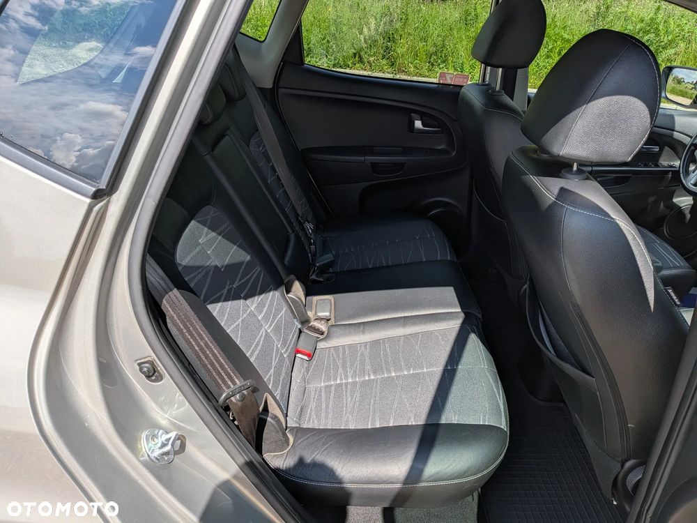 Kia Venga 1.4 XL - 19