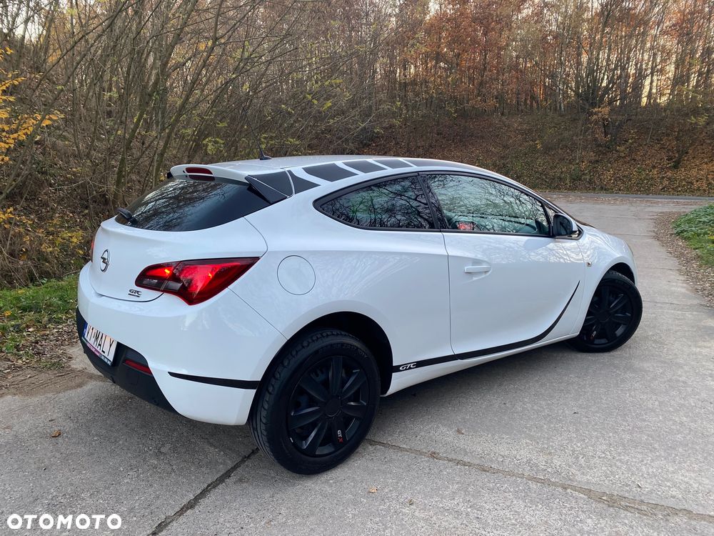 Opel Astra GTC 1.4 Turbo ecoFLEX Start/Stop Innovation - 2