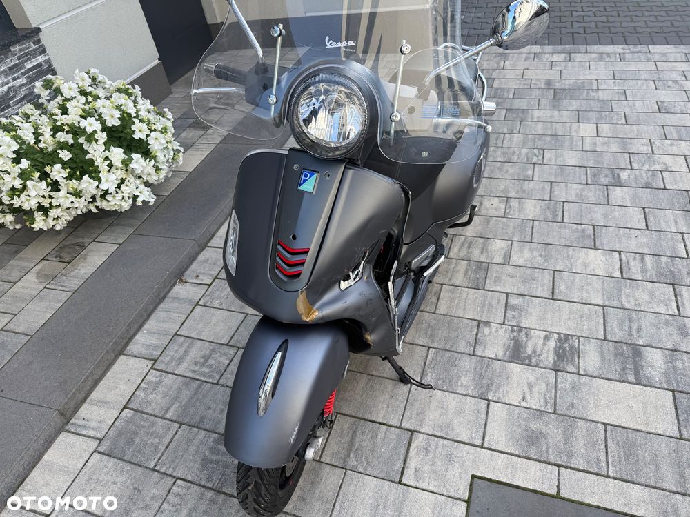 Piaggio Vespa - 1