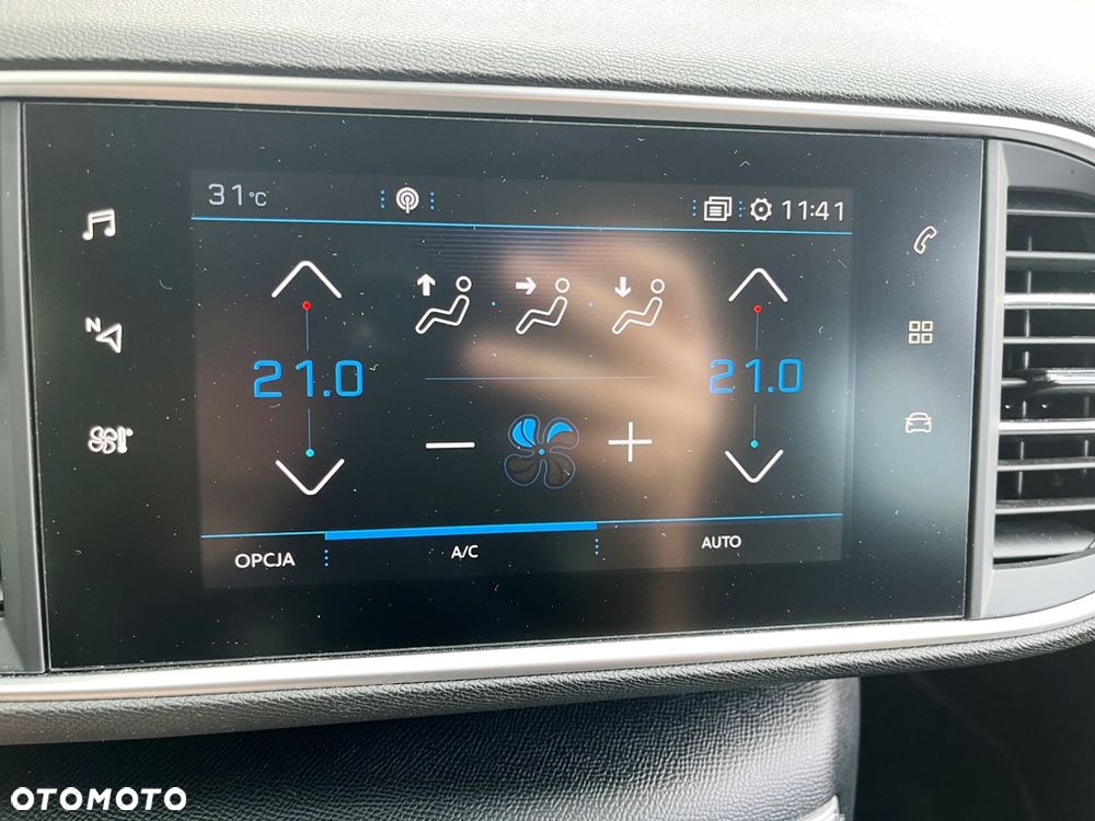 Peugeot 308 1.2 PureTech GPF Allure S&S EAT8 - 12