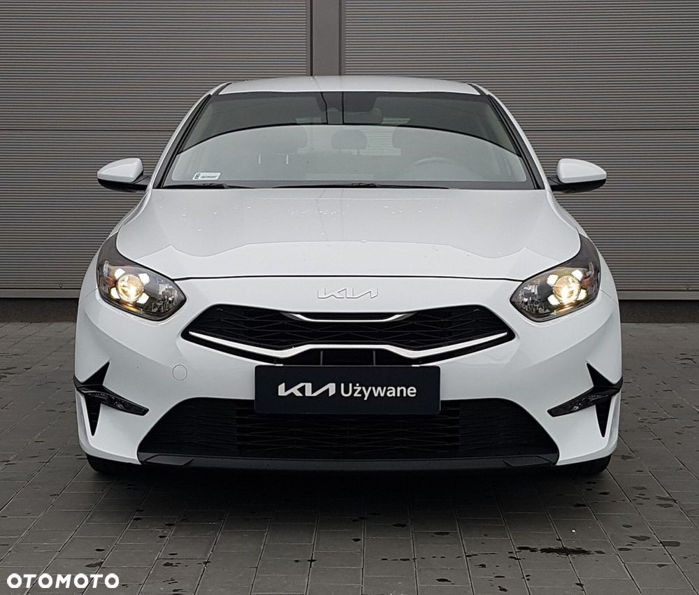 Kia Ceed 1.5 T-GDI M - 3