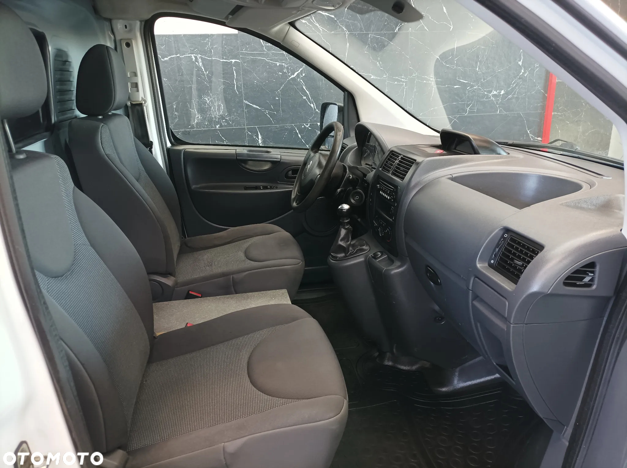 Citroën Jumpy Lift 2016 2.0 HDI Furgon Van Hak Szafka Serwisowa Warsztatowa BOTT Klimatyzacja - 23