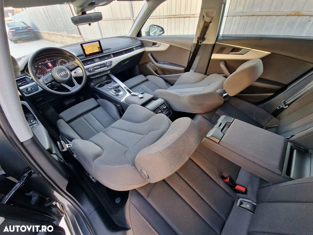 Audi A4 35 TFSI S tronic design - 12