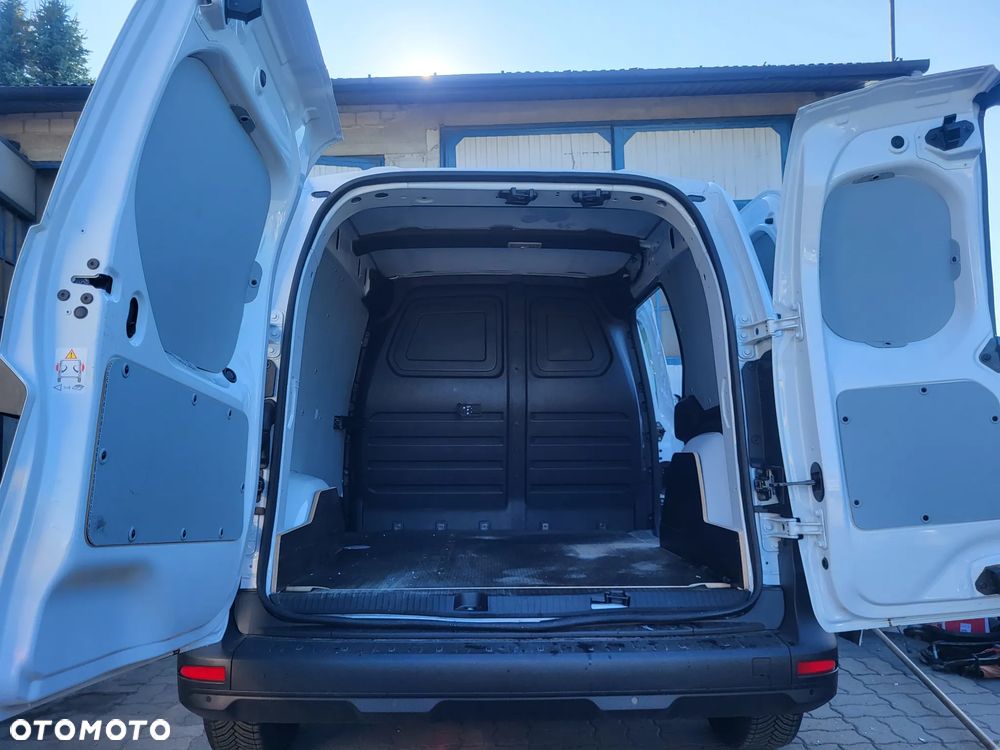 Renault KANGOO 745 km !!! - 16