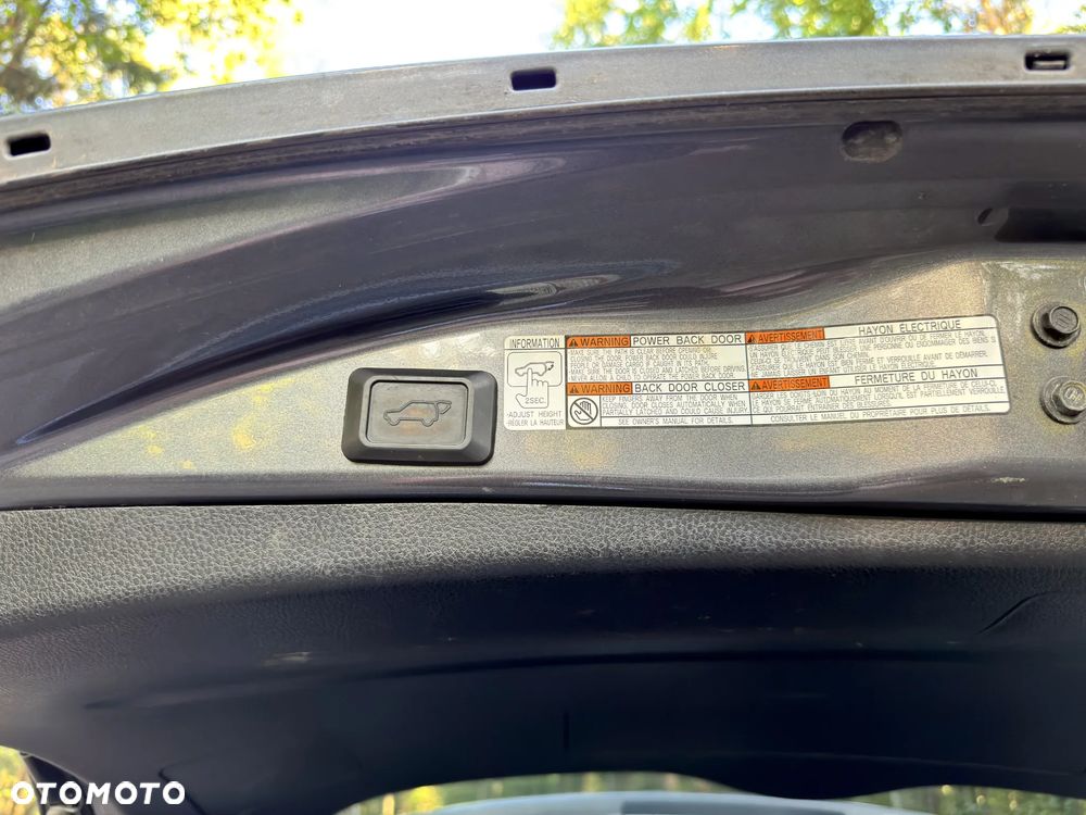 Toyota RAV4 - 12