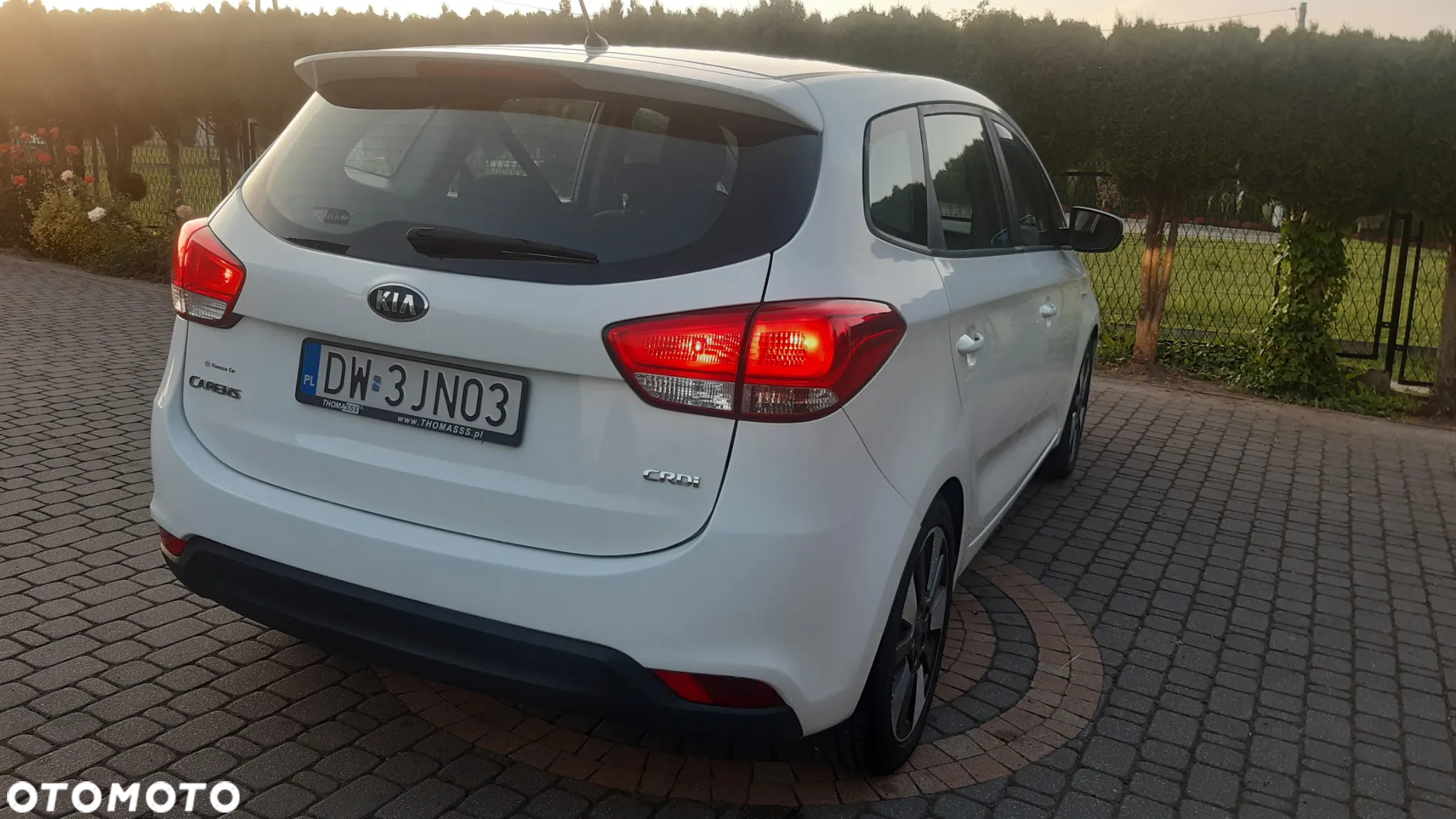 Kia Carens 1.7 CRDi L - 22