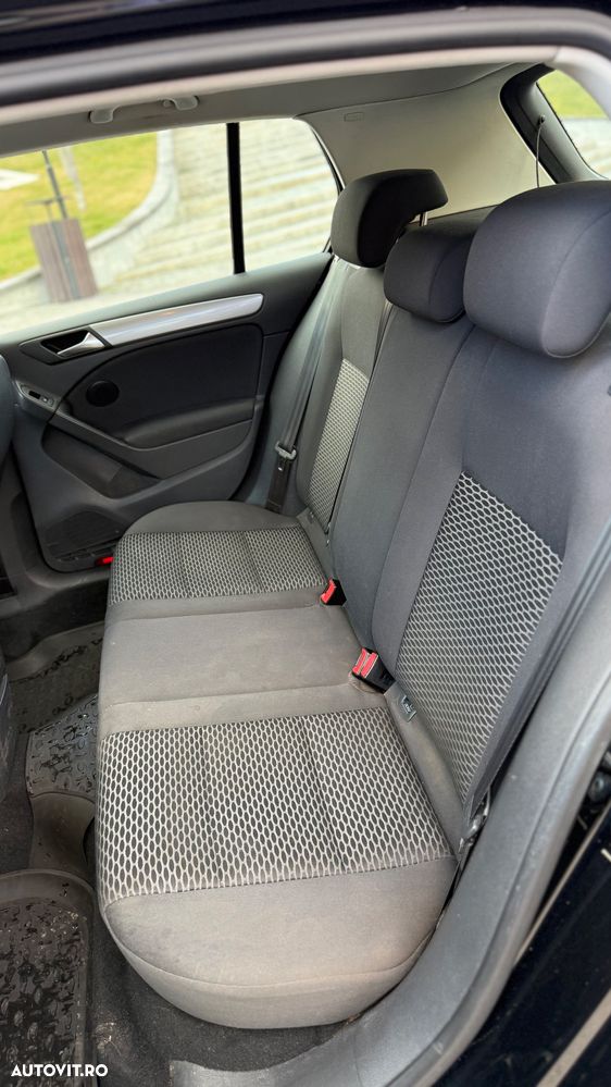 Volkswagen Golf 1.6 TDI DPF Style - 22