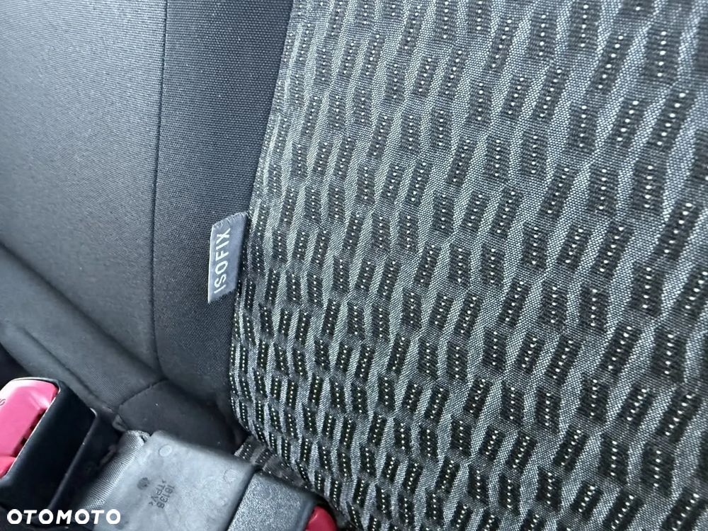 Toyota Yaris 1.33 VVT-i Edition 2014 - 18