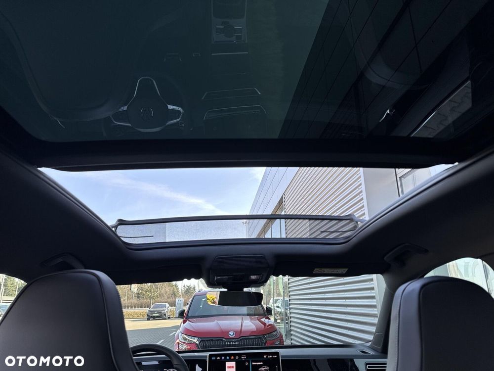 Volkswagen Tiguan - 24