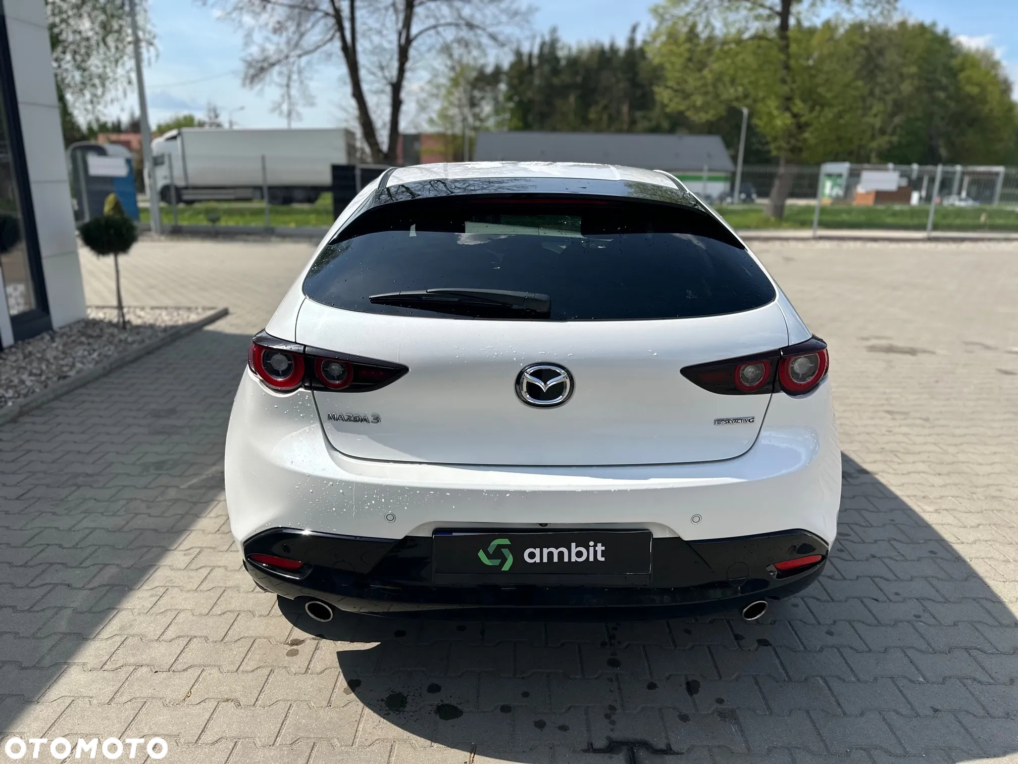 Mazda 3 - 5