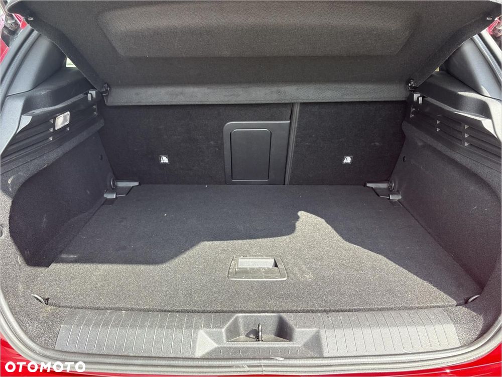 Opel Astra 1.2 T Elegance S&S - 16