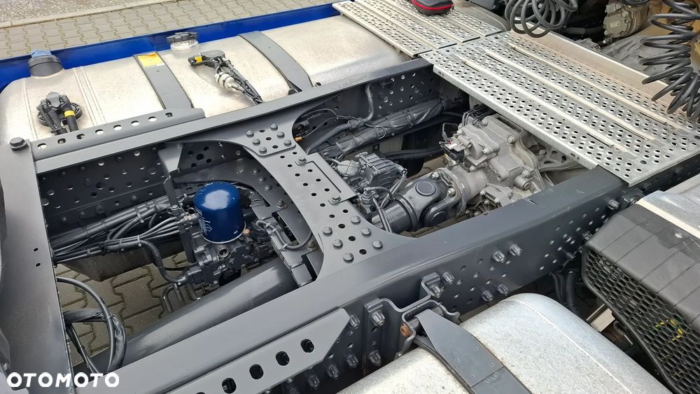 Mercedes-Benz ACTROS 1848 LS / BIG SPACE / STANDARD / SALON PL - 16