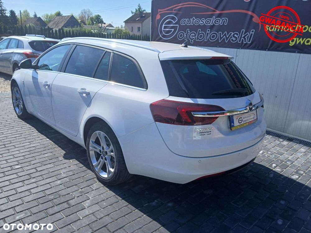 Opel Insignia - 10