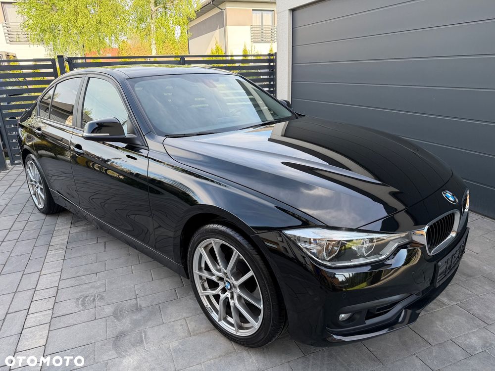 BMW Seria 3 318i GPF Sport Line Shadow - 2