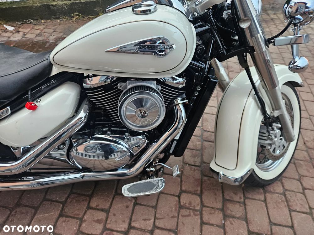 Suzuki VL 800 Volusia - Boulevard C50 - 26