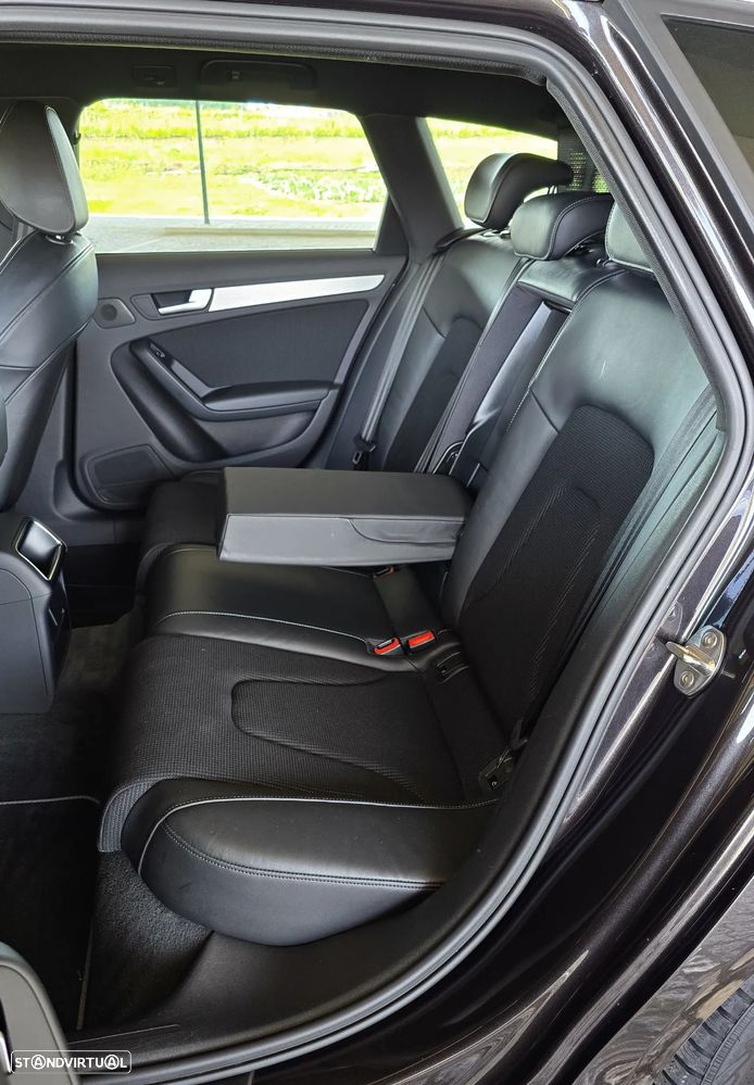 Audi A4 Avant 2.0 TDI Multitronic S-line - 18