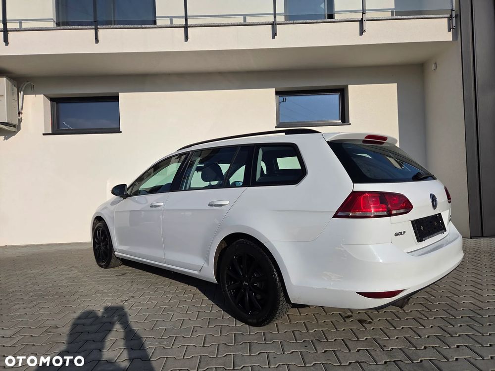 Volkswagen Golf - 15