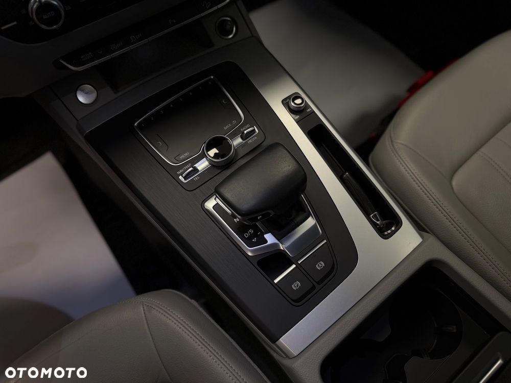 Audi Q5 35 TDI Quattro S tronic - 15