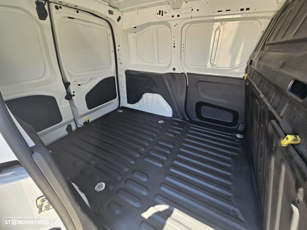Citroën Berlingo 1.6 BlueHDi L1 Club 3L - 34