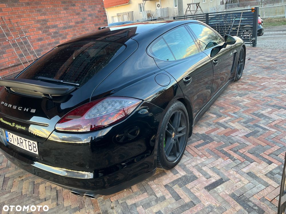 Porsche Panamera - 6